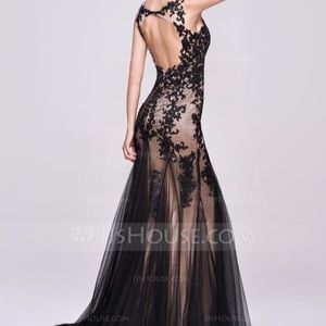Trumpet mermaid dress  black lace/nude